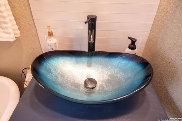317 Saddle Mtn, Boerne, TX 78006 - bathroom view of a sink
