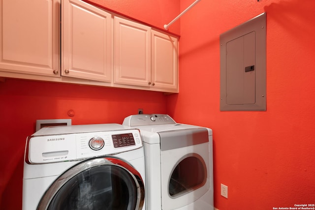7 Mcinnis, Bulverde, TX 78163 - laundry area featuring electric panel, cabinet space, and washer and clothes dryer