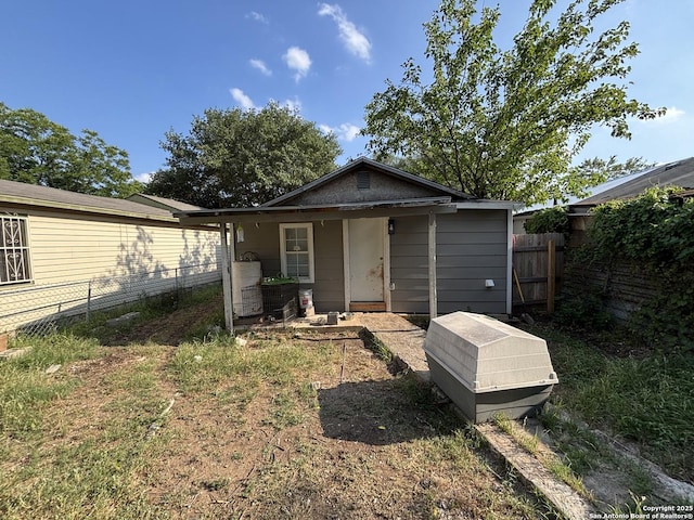 3527 S Laredo, San Antonio, TX 78207 - back of house
