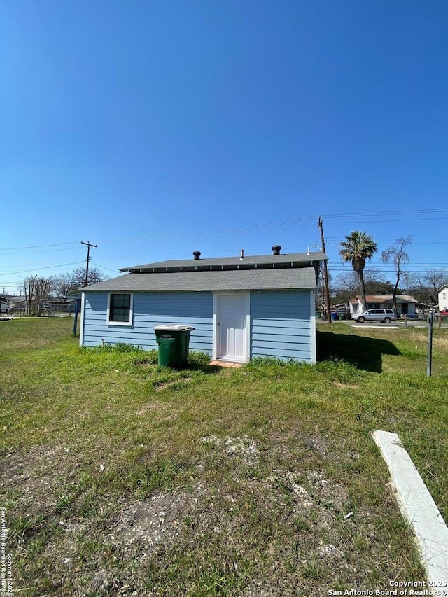 646 N San Eduardo, San Antonio, TX 78228 - view of outdoor structure