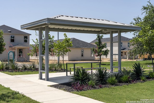 4811 Pico Pico St, San Antonio, TX 78222 - view of property's community with a lawn