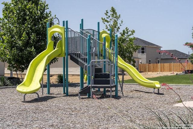 4811 Pico Pico St, San Antonio, TX 78222 - view of community jungle gym