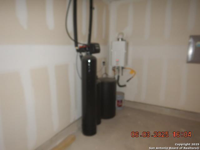 10751 Margarita Loop, Converse, TX 78109 - view of utilities