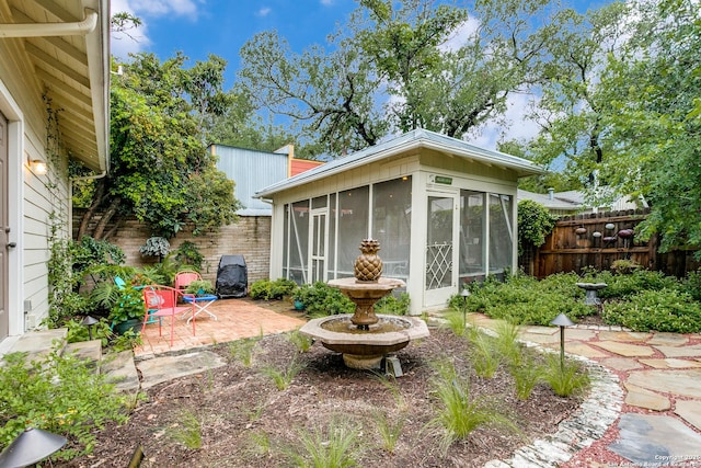158 Laurel Hts, San Antonio, TX 78212 - view of outdoor structure featuring a sunroom