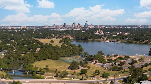 1939 W French Pl, San Antonio, TX 78201 - view of urban area featuring a nearby body of water