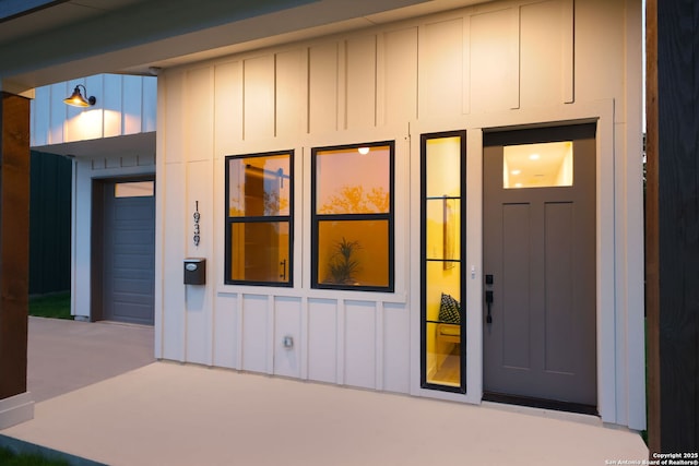 1939 W French Pl, San Antonio, TX 78201 - property entrance featuring board and batten siding and elevator