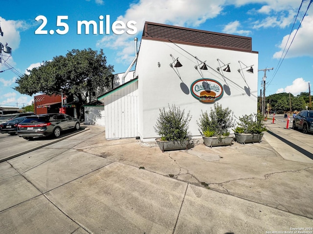 1939 W French Pl, San Antonio, TX 78201 - view of building exterior
