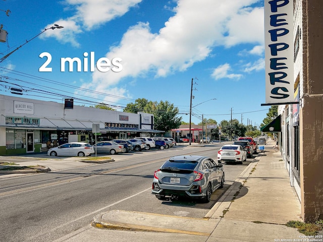 1939 W French Pl, San Antonio, TX 78201 - view of parking / parking lot
