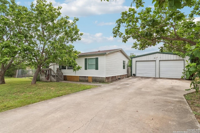 1111 Valeria, Marion, TX 78124 - view of front facade featuring a detached garage and an outbuilding