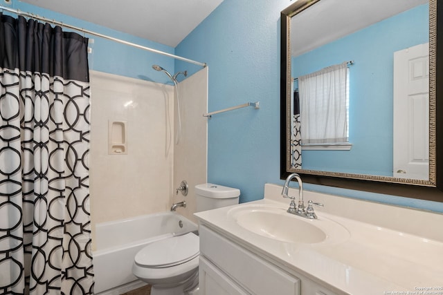 9511 Autumn Run, Converse, TX 78109 - full bath featuring vanity, shower / bath combo, and a textured wall