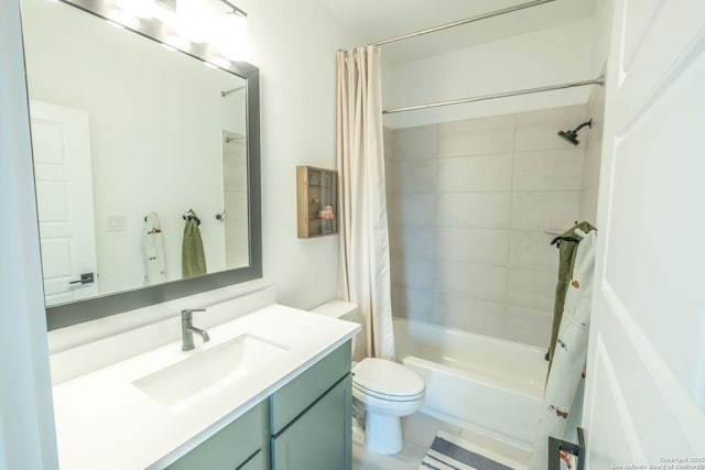 137 Mescalero, Boerne, TX 78006 - full bath with shower / bath combination with curtain and vanity