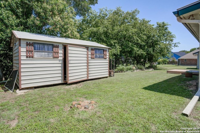 201 Cibolo Xing, Boerne, TX 78006 - view of grassy yard featuring a storage shed