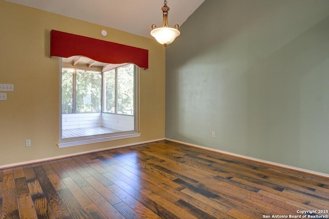 201 Cibolo Xing, Boerne, TX 78006 - unfurnished room with vaulted ceiling and hardwood / wood-style floors