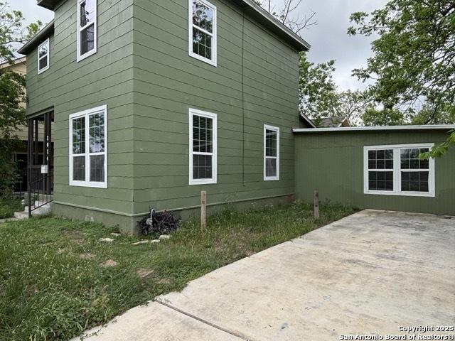1014 Montana, San Antonio, TX 78203 - view of home's exterior