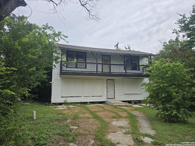 1311 Fulton, San Antonio, TX 78201 - view of front of home with a balcony