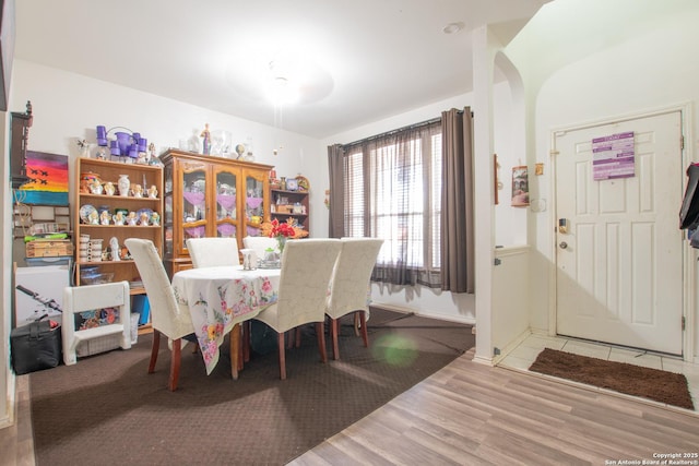 9075-1 W Foxgrove Way, San Antonio, TX 78251 - dining room with wood finished floors