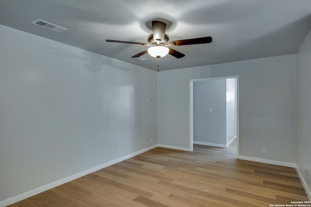 8302 Hastings, San Antonio, TX 78239 - unfurnished room with a ceiling fan and light wood-style floors