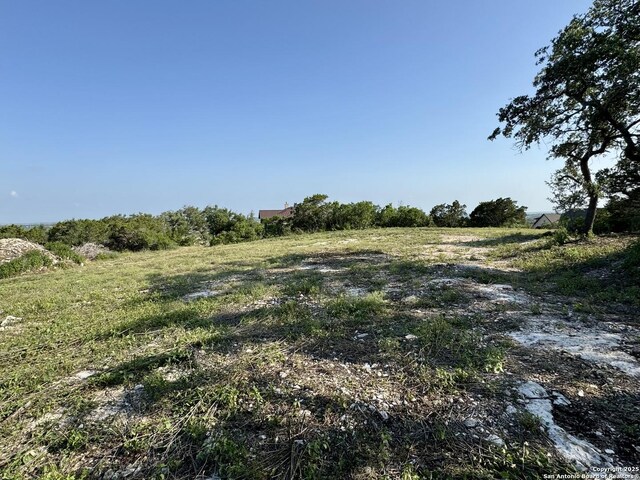 694 County Road 2801 E, Mico, TX 78056