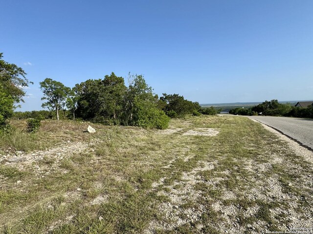 694 County Road 2801 E, Mico, TX 78056