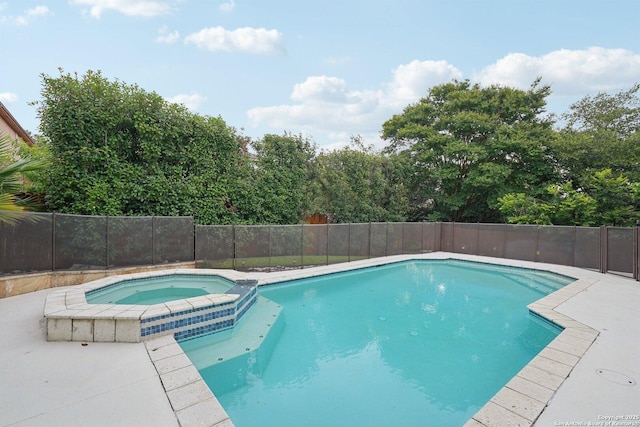 519 Catanbo, San Antonio, TX 78258 - view of pool featuring a pool with connected hot tub