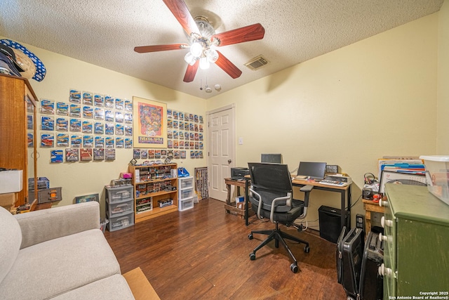 11002 Stagwood Pass, San Antonio, TX 78254 - office space featuring a ceiling fan, wood finished floors, and a textured ceiling