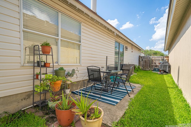 11002 Stagwood Pass, San Antonio, TX 78254 - view of patio