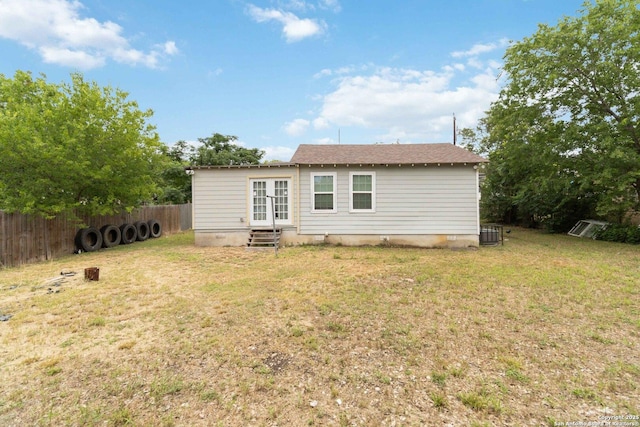 802 Poinsettia, San Antonio, TX 78202 - back of house featuring entry steps and french doors