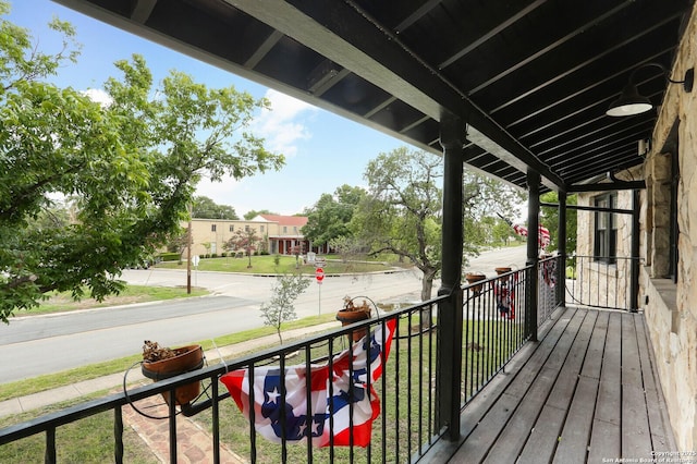 1002 Kampmann Blvd, San Antonio, TX 78201 - view of deck