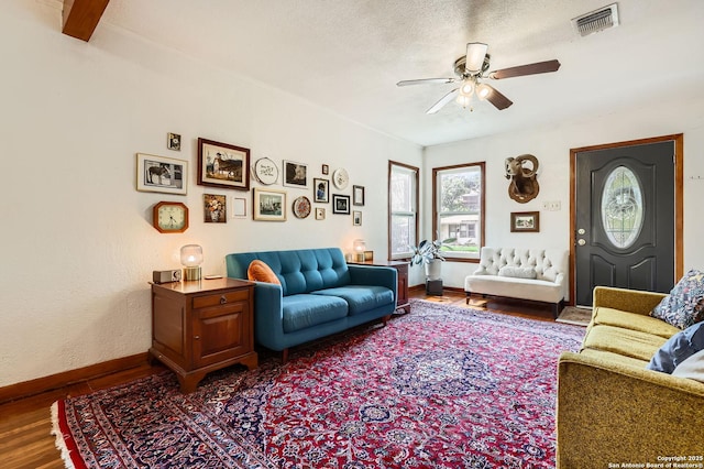 2122 W Hermosa, San Antonio, TX 78201 - living area featuring a ceiling fan and wood finished floors