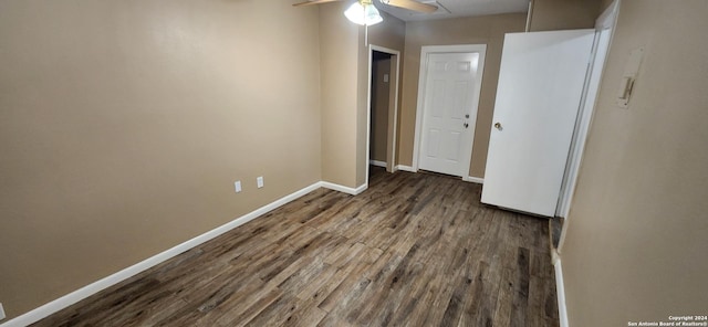 1826 Laven Dr, San Antonio, TX 78228 - unfurnished room featuring wood finished floors and ceiling fan