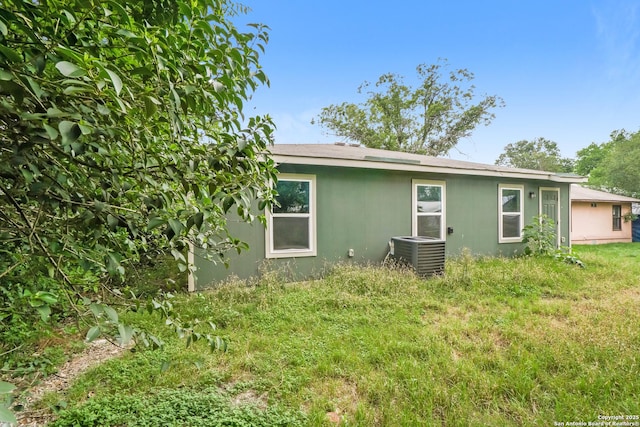 223 Baxter, Seguin, TX 78155 - rear view of property featuring stucco siding