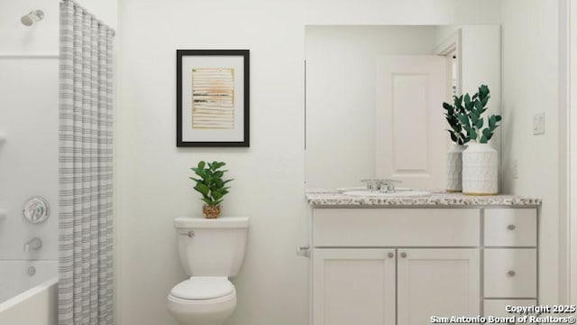 13635 Aston Mnr, San Antonio, TX 78253 - bathroom featuring vanity and shower / bath combo with shower curtain