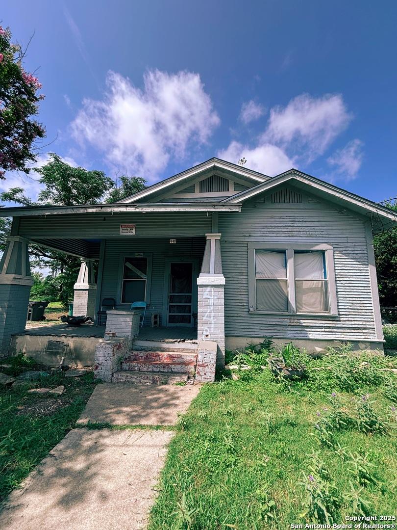448 Furnish, San Antonio, TX 78204 - view of front of house with covered porch