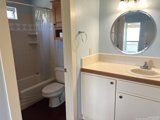 184 Guadalupe Hls, Seguin, TX 78155 - full bathroom with vanity and shower / bath combo