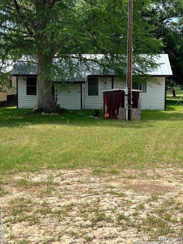 168 Water St, Pipe Creek, TX 78063 - view of grassy yard