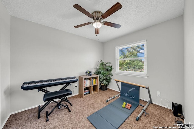808 Fern Mdw, Universal City, TX 78148 - workout area with carpet, ceiling fan, and a textured ceiling