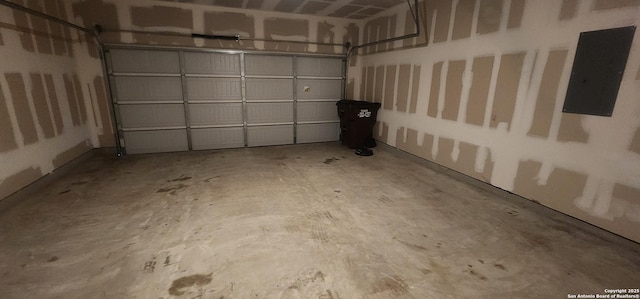 7115 Mesa Clfs, Converse, TX 78109 - garage with electric panel