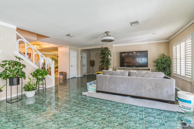 2102 Border Ml, San Antonio, TX 78230 - living area with stairway and crown molding