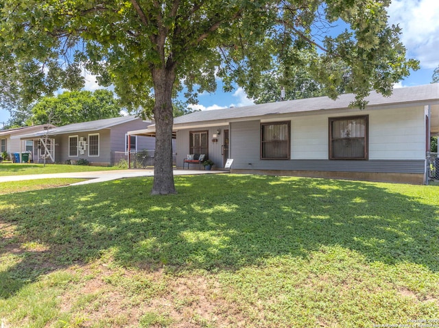 131 Hartford, San Antonio, TX 78223 - ranch-style home with a front lawn and a patio