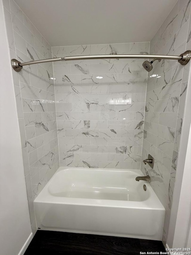 803 Leland, Kenedy, TX 78119 - bathroom with washtub / shower combination