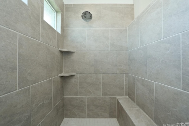 5798 Luciano Trl, Seguin, TX 78155 - bathroom featuring tiled shower