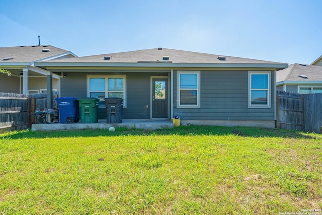7119 Magnolia Blf, San Antonio, TX 78218 - rear view of property