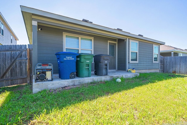 7119 Magnolia Blf, San Antonio, TX 78218 - back of property