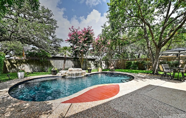 21539 Bubbling Crk, San Antonio, TX 78259 - view of pool featuring a fenced backyard and a patio area