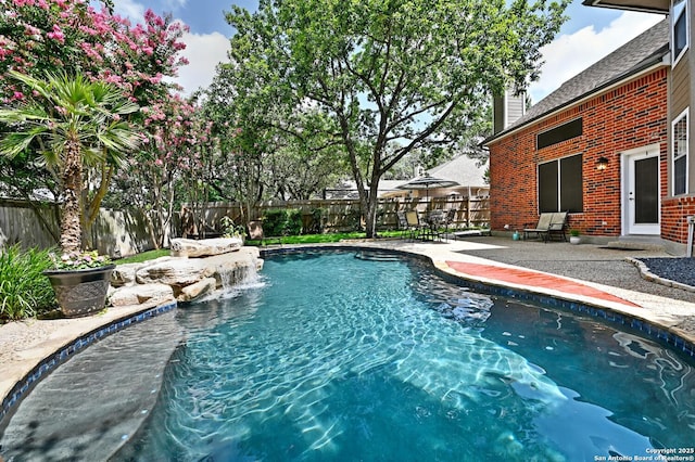 21539 Bubbling Crk, San Antonio, TX 78259 - view of swimming pool with a patio area and a fenced backyard