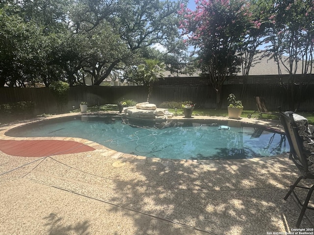 21539 Bubbling Crk, San Antonio, TX 78259 - view of pool featuring a fenced backyard and a patio