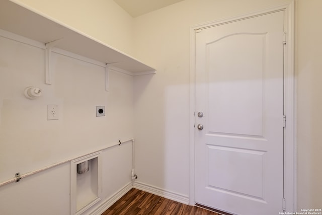 8438 Cordova Pt, San Antonio, TX 78252 - laundry area with hookup for an electric dryer, dark wood-style floors, and gas dryer hookup