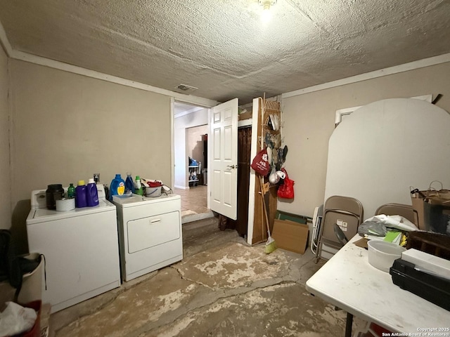 2434 Delgado, San Antonio, TX 78228 - finished basement with washer and dryer