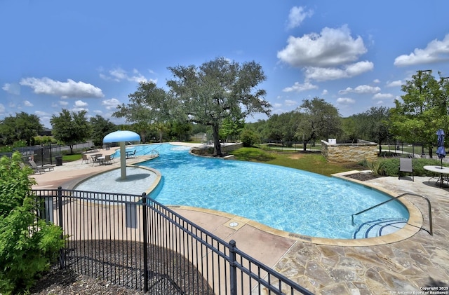 13019 Louberg, San Antonio, TX 78253 - community pool with a patio area