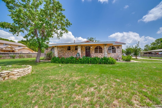 606 W Baetz Blvd, San Antonio, TX 78221 - ranch-style home featuring stone siding